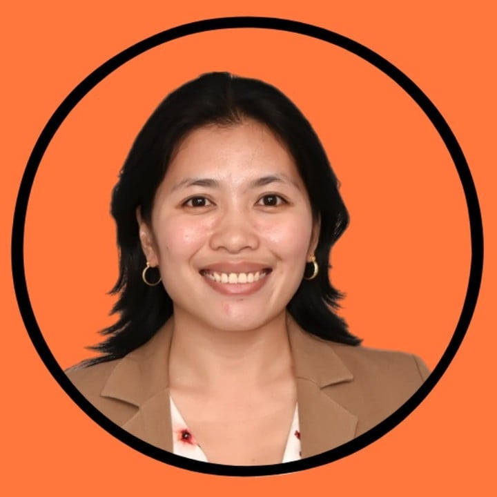 Reyjane Galarpe, Account Executive at Customized Shaker Bottles